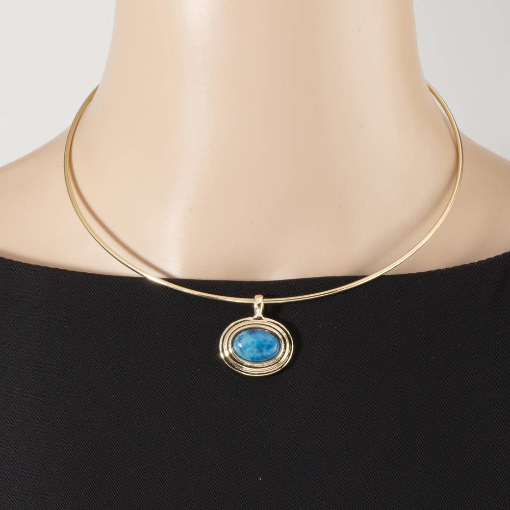 Oval Semi Stone Pendant Omega Wire Collar Necklace