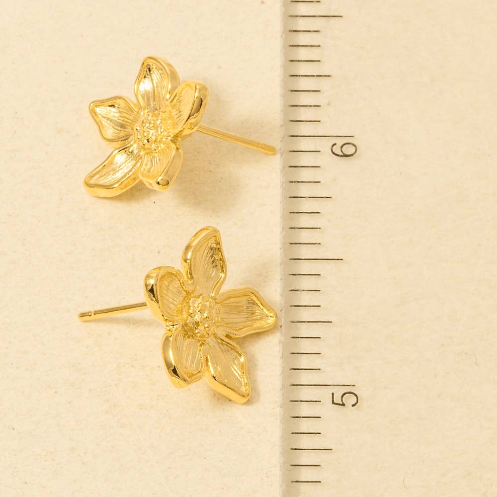Metallic Flower Stud Earrings