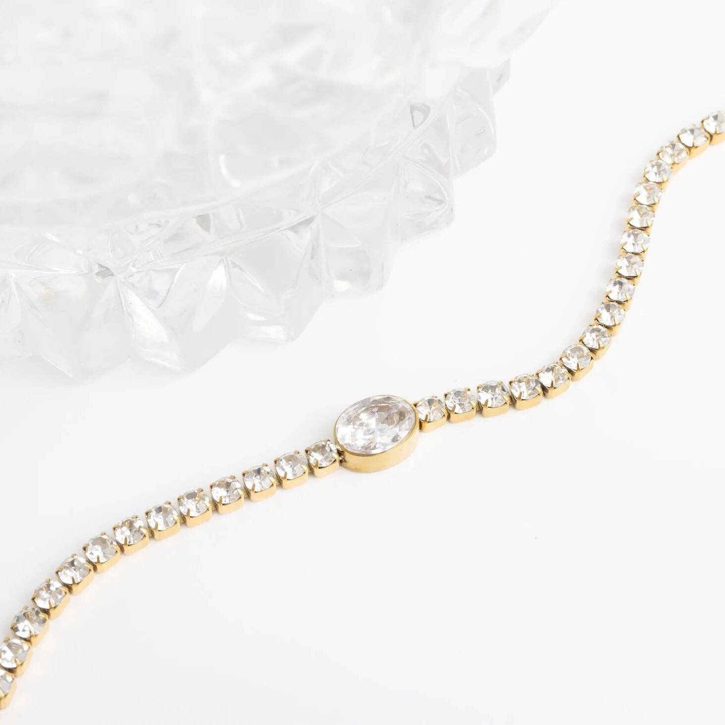 Oval Center Stone Tennis Chain Bracelet